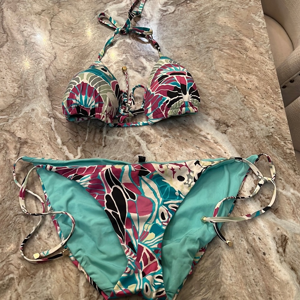 String bikini
